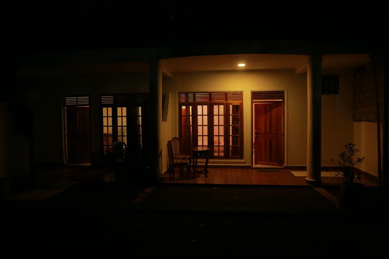 Hotel Mango Tree Nearest Adam'S Peak 纳拉坦尼亚 外观 照片